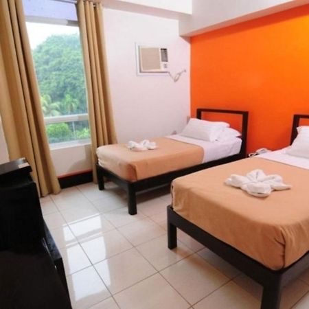 Negrense Suites Bacolod Luaran gambar