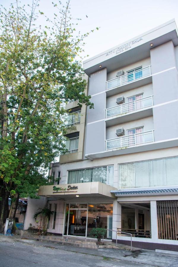 Negrense Suites Bacolod Luaran gambar
