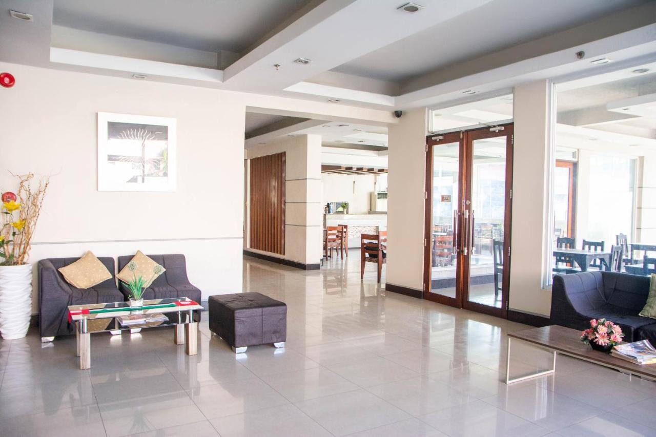 Negrense Suites Bacolod Luaran gambar